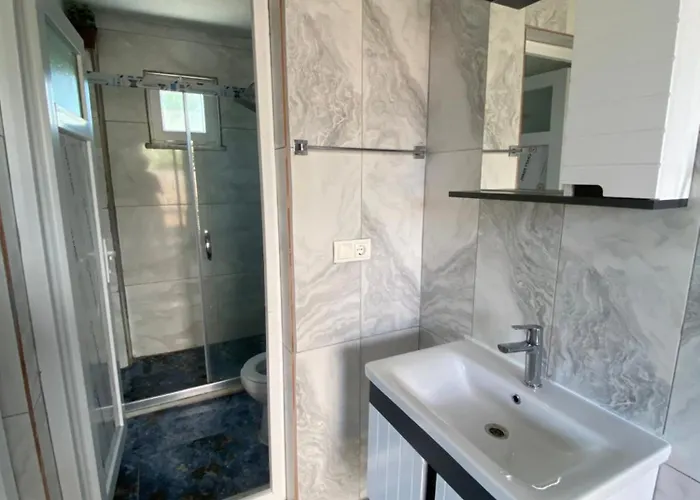 Airport Ercan Apartman